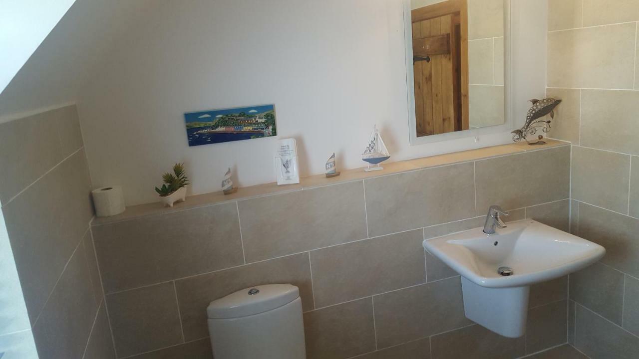 Bed and Breakfast Breton House Portree Esterno foto