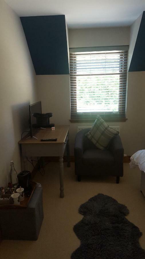 Bed and Breakfast Breton House Portree Esterno foto